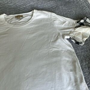 Burberry T-Shirt